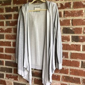 Evy’s Tree Nicole in Fog